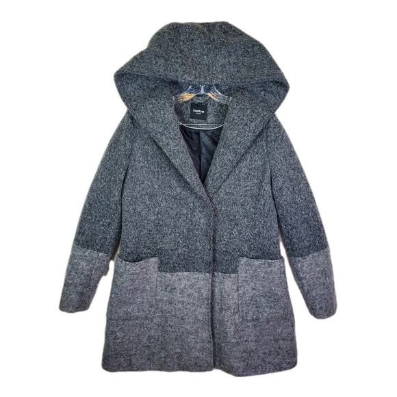 BEBE GRAY TWO TONE WOOL BLEND WRAP COAT Sz Medium Hooded Pockets Snap Button - Picture 1 of 12